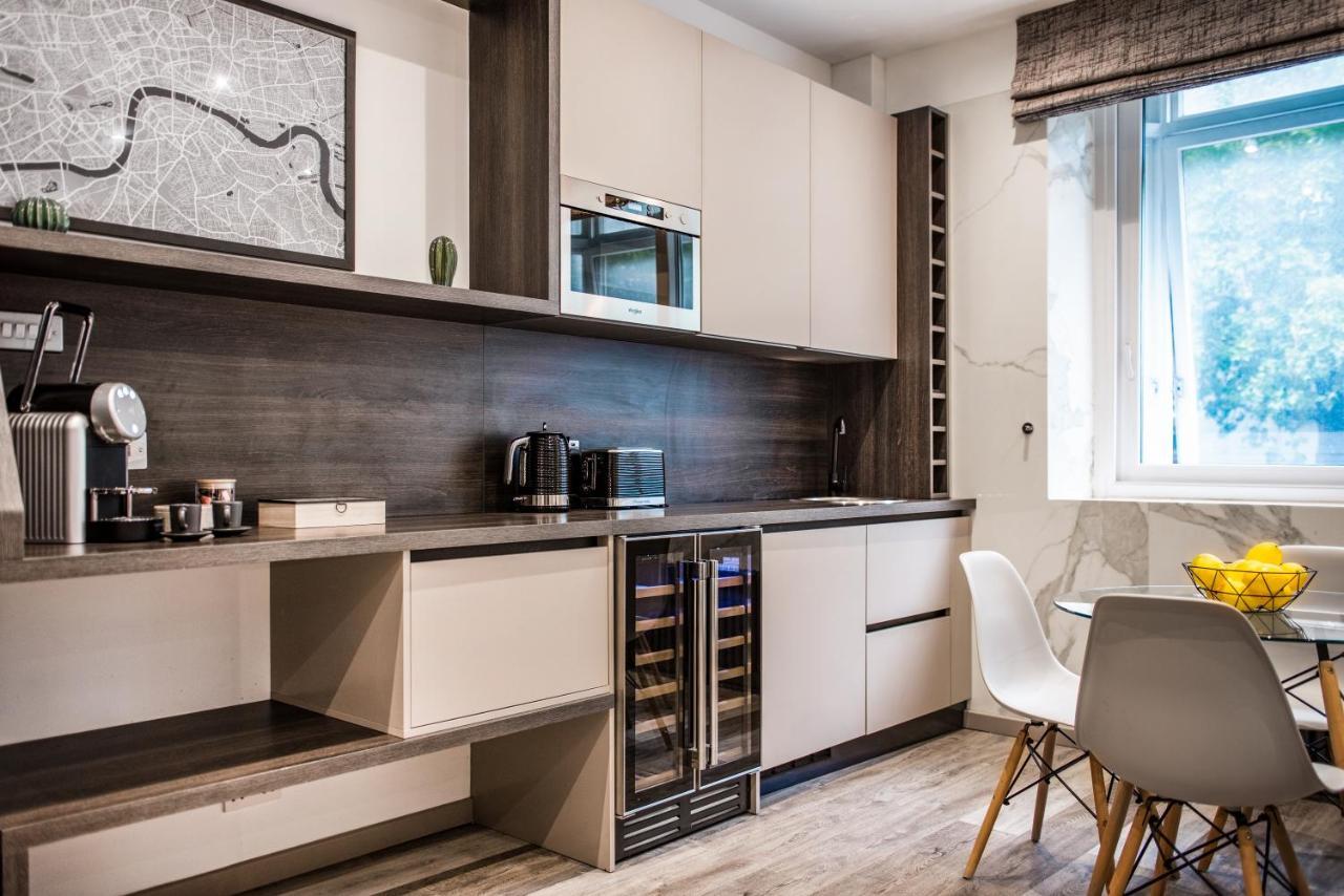 Ehthele Private Suites Londen Buitenkant foto