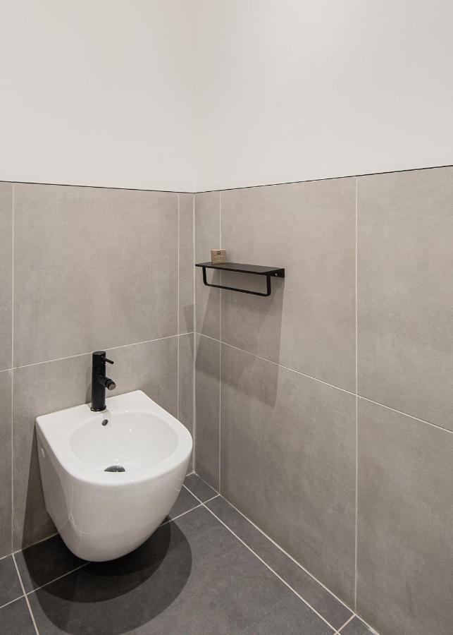 Ehthele Private Suites Londen Buitenkant foto